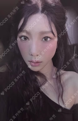 To. X  SM STORE TAEYEON photocard image