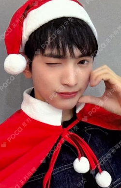 As I am Mubeat LEW photocard image