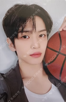 2026 SEASON'S GREETINGS WE ARE CRAVITY CREW KTOWN4U