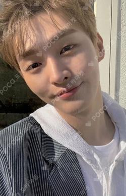 YOON JISUNG 1ST FANCLUB KIT Yoon Ji Sung photocard image