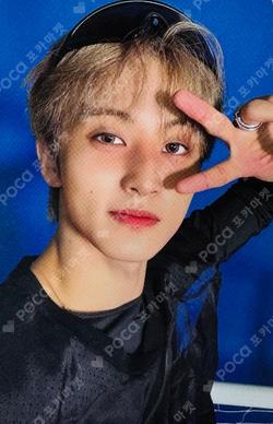2026 SEASON'S GREETINGS MARK photocard image
