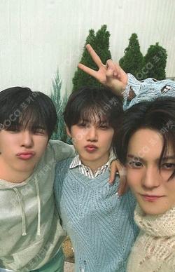 2026 SEASON’S GREETINGS [Offstage : Soft Days] Full Package Unit photocard image