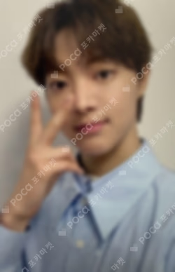 LOGO MERCH HOODIE EJ photocard image