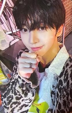 My First Flip WITHMUU Donghyeon photocard image