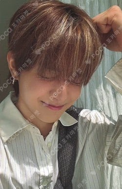 2026 SEASON’S GREETINGS [Offstage : Soft Days] Full Package JIHOON photocard image