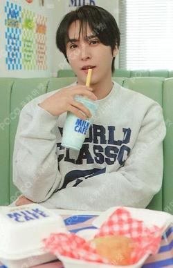 2025 HIGHLIGHT FAN CON [WELCOME TO THE HIGH-MART] TRADING PHOTO CARD