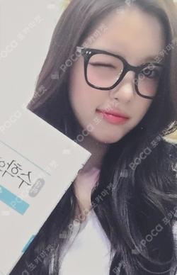 FOCUS Hellolive shop LUCKY DRAW YUHA photocard image