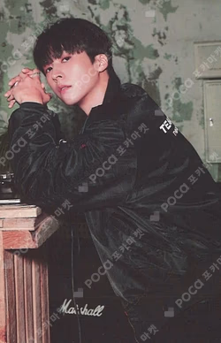 2025 SEASON’S GREETINGS CALENDAR TRADING PHOTO CARD