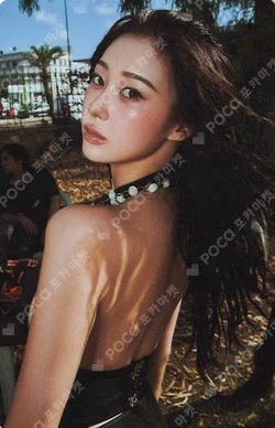 aespa WEEK #RichMan POP-UP PIN BUTTON SET GISELLE photocard image