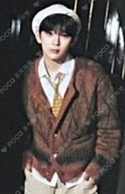 ETERNAL YOUTH : KICK IT EVER ver. HASEUNG photocard image