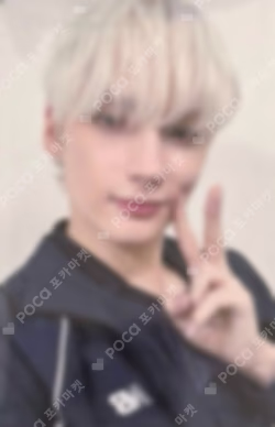 TOMORROW X TOGETHER WORLD TOUR [ACT : TOMORROW] IN JAPAN WEVERSE JAPAN LUCKY DRAW HUENINGKAI photocard image
