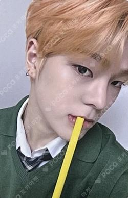 ETERNAL YOUTH : KICK IT Rising Star Kim Junmin photocard image