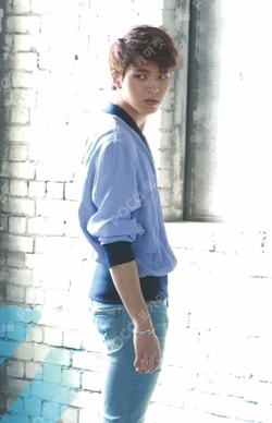 2017 INFINITE FANMEETING PHOTO CARD SET NamWooHyun photocard image