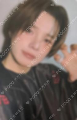 Back to Life FAN SHOWCASE UNIVERSAL K photocard image