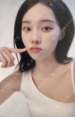 AHC WINTER photocard image