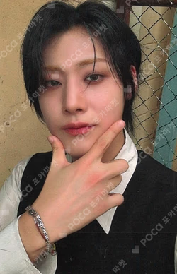 Wonderland BROADCAST YOOYONGHA photocard image