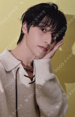 2026 SEASON'S GREETINGS YES24 WOOYOUNG photocard image