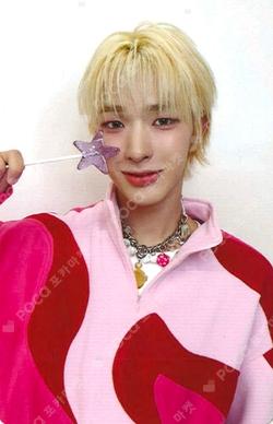 NEXZ SPECIAL CONCERT [ONE BEAT] TRADING CARD TOMOYA photocard image