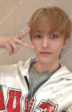 Go Back To The Future POPMERCH MARK photocard image