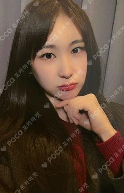 HUSH RUSH JUMP UP LEECHAEYEON photocard image