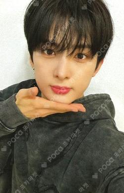 UNDENIABLE JJMUZE LINGQI photocard image