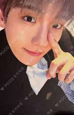 2025 BAEKHYUN WORLD TOUR Reverie [dot] BAEKHYUN photocard image