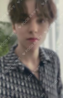 Seventeen VERNON photocard image