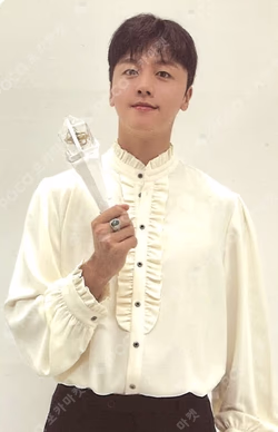 2023 SF9 FAN-CON ONE DAY PROJECT OF9 -unlock FANDORA- in Seoul TRADING PHOTO CARD YOUNGBIN photocard image