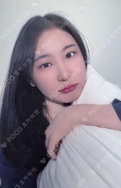 HUSH RUSH JUMP UP LEECHAEYEON photocard image