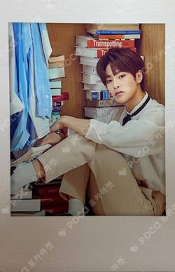 UNVEIL [Op.03 : I am YOU] POLAROID PHOTOCARD SET