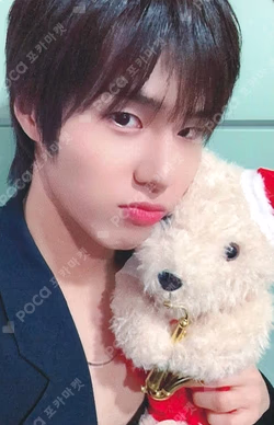 Trophy KPOP TOGETHER Hwang Seong Bin photocard image