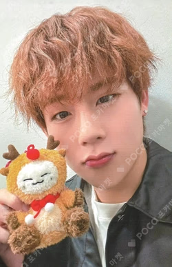 MONMUNGCHI X WINTER COSTUME PLUSH KEYRING