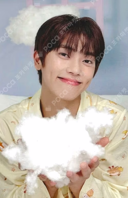 ONF x ONKKOMIZ POP-UP STORE ONKKOMIZ DREAM HOUSE PHOTOBOOK CALENDAR SET MINKYUN photocard image