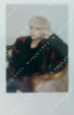 TOMORROW X TOGETHER 2026 SEASON’S GREETINGS HUENINGKAI photocard image