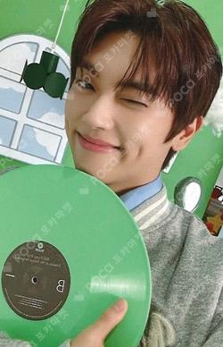 ONF x ONKKOMIZ POP-UP STORE ONKKOMIZ DREAM HOUSE PHOTOBOOK CALENDAR SET MINKYUN photocard image