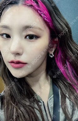 CRAZY IN LOVE SOUND WAVE YEJI photocard image