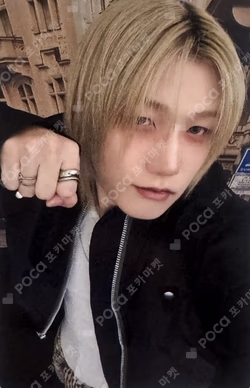 2026 SEASON'S GREETINGS SUPER HERO'S OFF THE RECORDS SOUND WAVE JONGSEOB photocard image