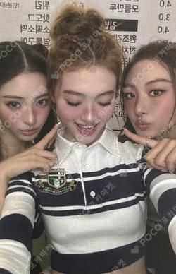 BURNING UP MEOVV MOUSE PAD Unit photocard image