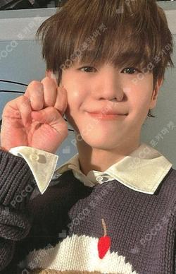 From Real to Surreal Blue Dream Media YANG YO SEOP photocard image