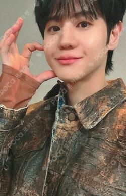 From Real to Surreal APPLEMUSIC YANG YO SEOP photocard image