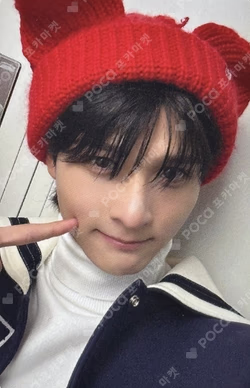 LOUD & PROUD APPLEMUSIC MACKIAH photocard image