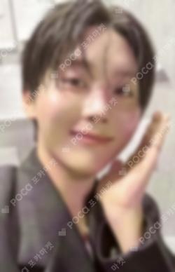 Serenade WEVERSE SEUNGKWAN photocard image