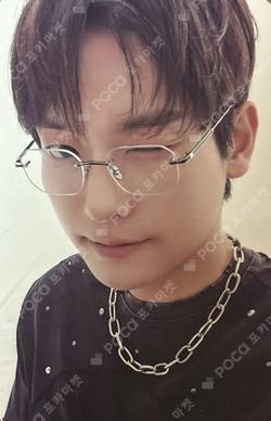 SF9 2026 SEASON'S GREETINGS - Pause & Play INSEONG photocard image