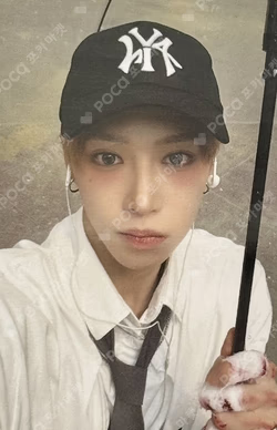 EUPHORIA FREAK ALARM ver. APPLEMUSIC ARNO photocard image