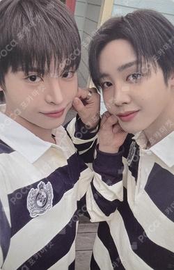 2026 SEASON'S GREETINGS Unit photocard image