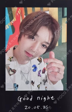 The W Noir ver. PARK JI HOON photocard image