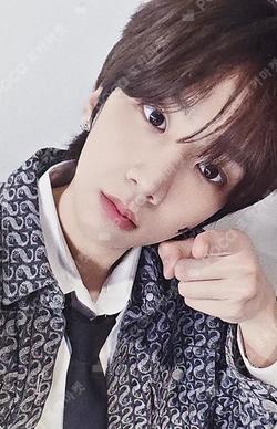 Trophy MAKESTAR Nam Seong Mo photocard image