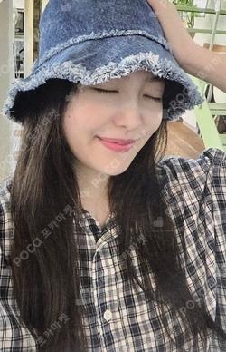 11TH ANNIVERSARY LUCKY CARD SET YERI photocard image