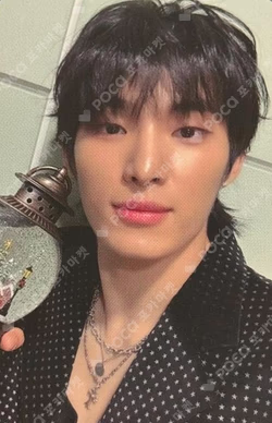 Trophy WITHMUU Yoon Ye Chan photocard image