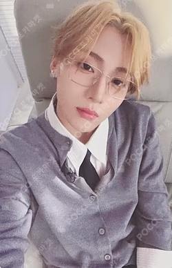 EUPHORIA STAR ROAD ver. OLIVE YOUNG SANGWON photocard image